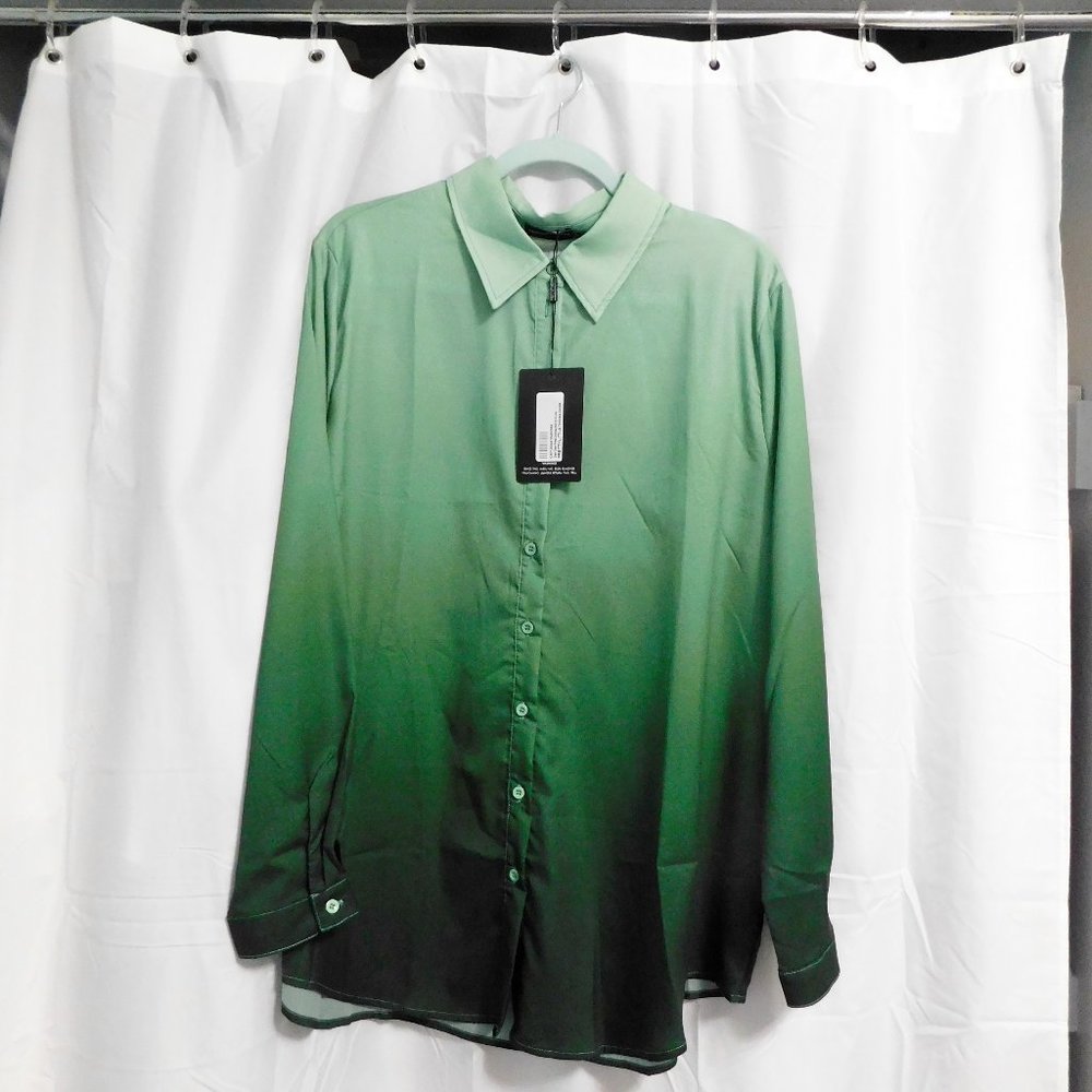 Pretty Little Thing - Green Ombre Oversized Button Down Shirt - L (10/12)